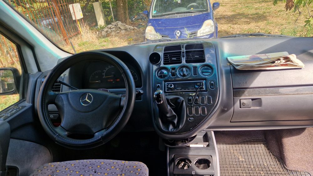 MERCEDES-BENZ V-Class 2000 — imagine 3