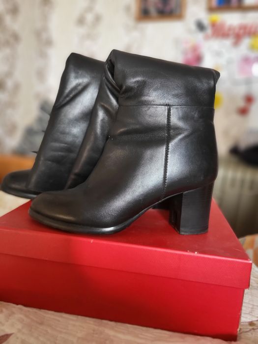 Продам зимние сапоги