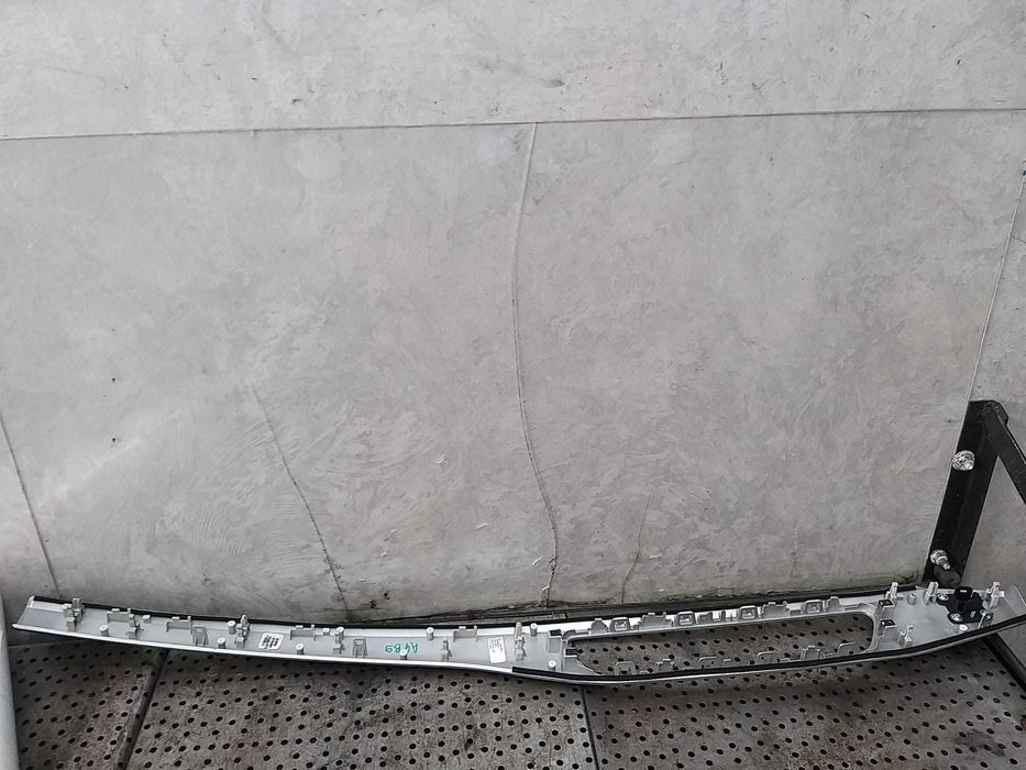 Ornament trim rama bord audi a4 b9 8w 8w1853190