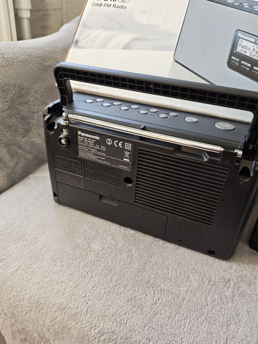 Vând radio Panasonic că nou