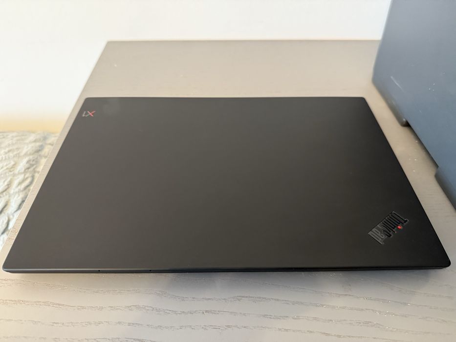 Thinkpad X1 Carbon 7th Gen I7 8665u 16GB RAM Display Privacy