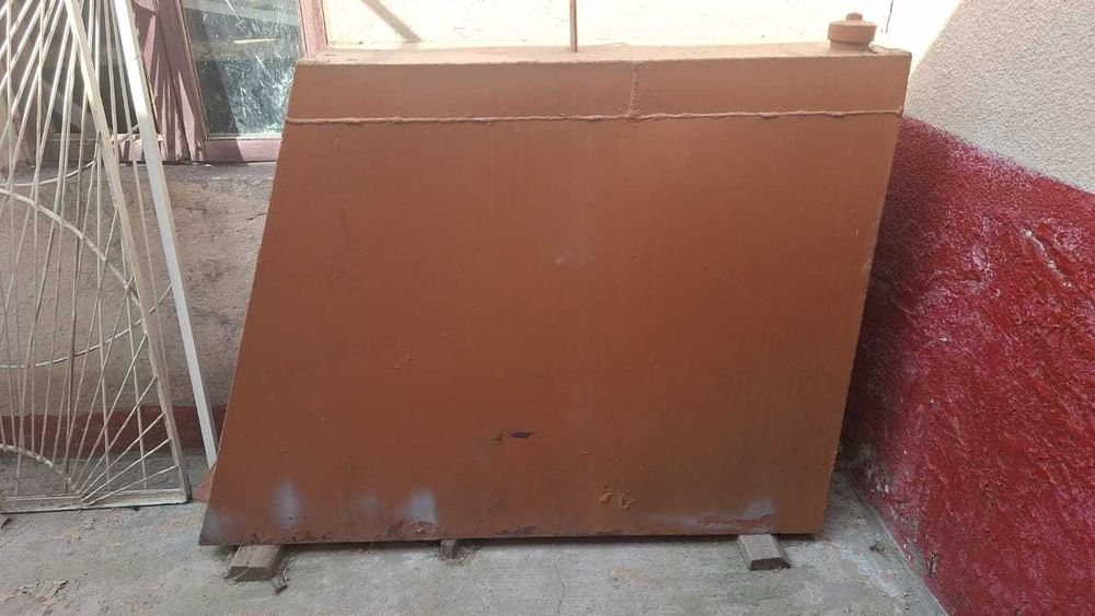 Продается бак для бензина или дизеля 200 л