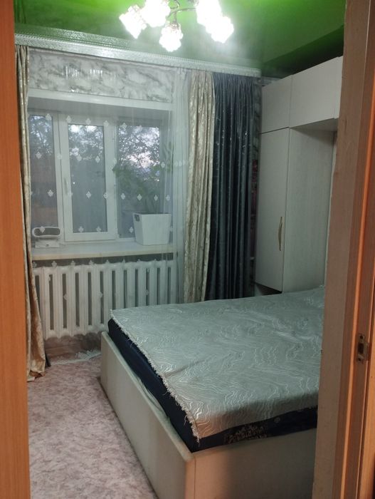 Продам двух комнатную квартиру