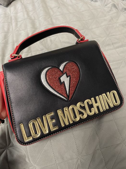 Poseta Love Moschino