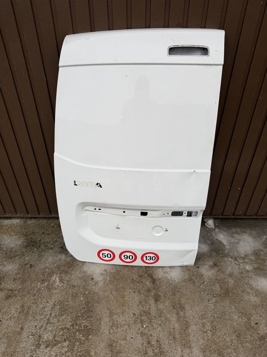 Usa stanga spate batanta dacia dokker