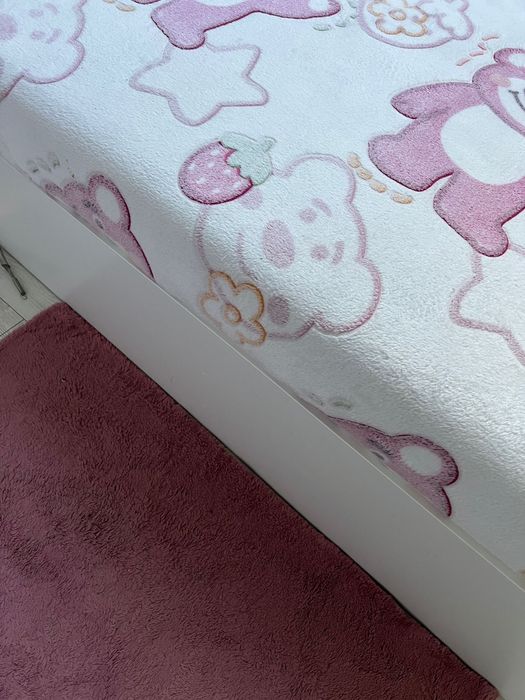 Vand pat cu saltea si noptiere