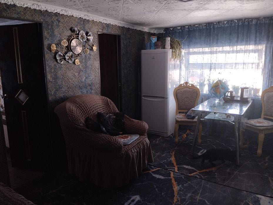 Продам большую зимнюю дачу