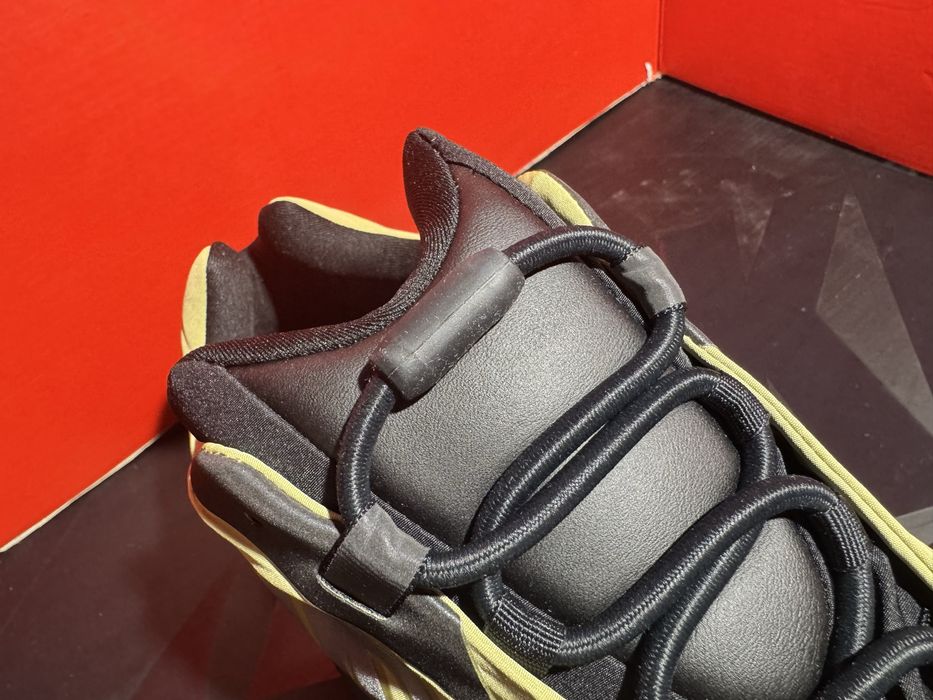 Оригинални! Adidas Yeezy 700 MNVN  - 48,49,49.5 ShoeMag
