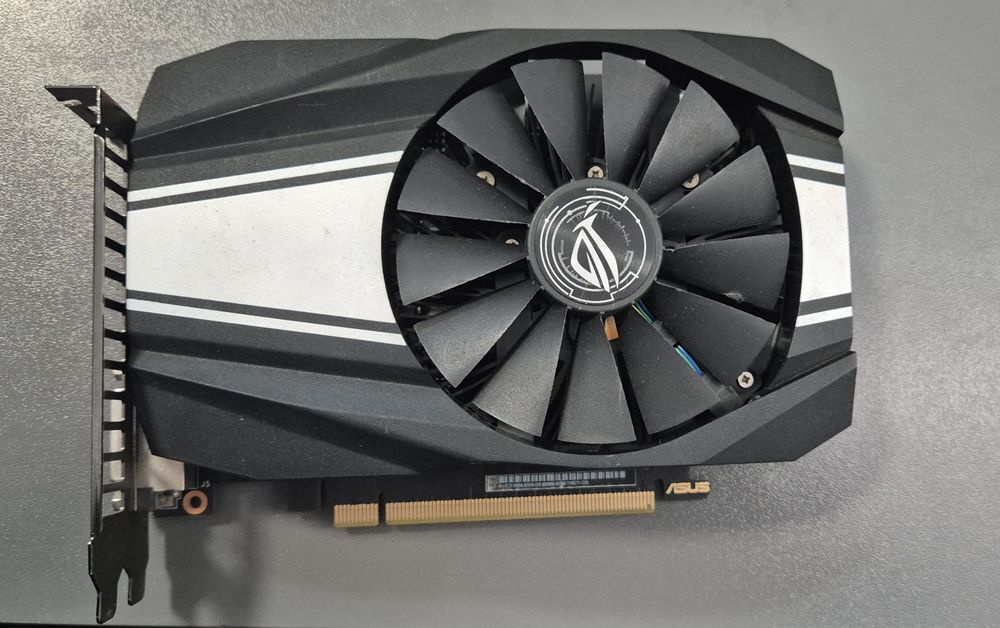 Видеокарта ASUS 1660 Super 6Gb