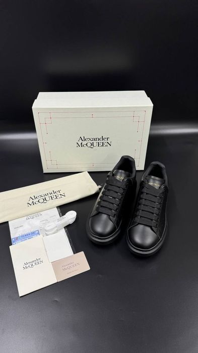 Alexander Mqueen
