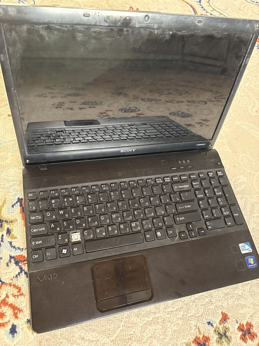 Старый ноут Sony VAIO PCG-71211V