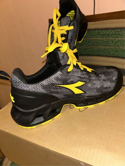 Vand Bocanci de lucru