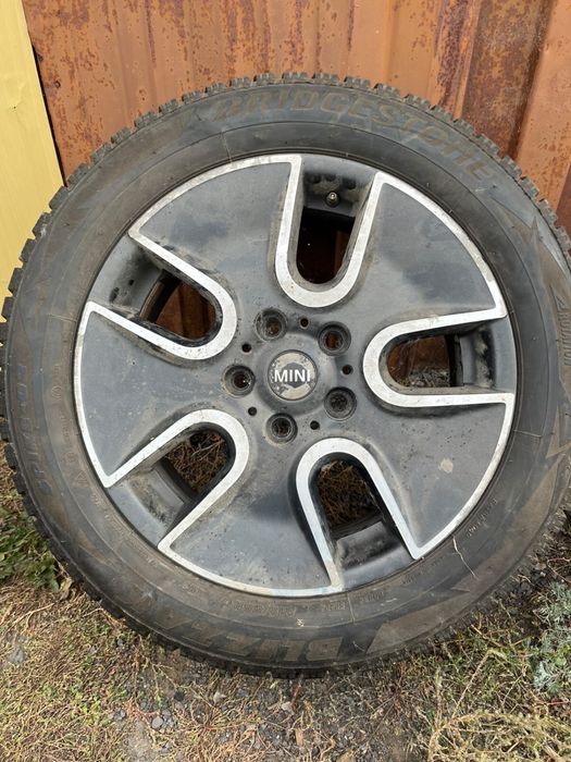 Bridgestone Blizzak Spike-03 С ДИСКАМИ