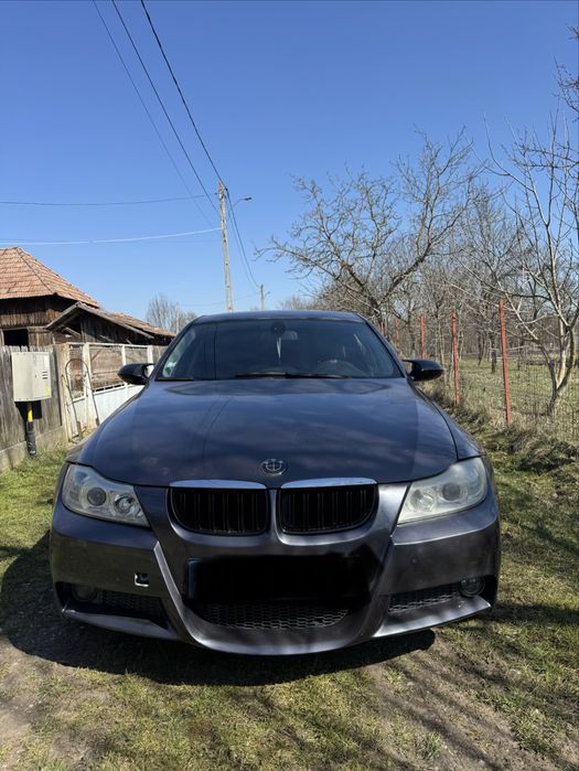 Dezmembrez bme 320d / bmw seria 3 e90 nfl / piese bmw