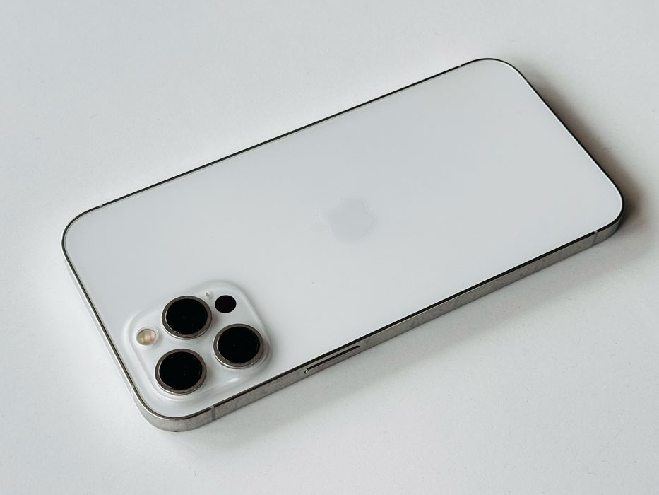 Iphone 12 Pro Max 256GB Silver 100% Батерия! Гаранция 6 месеца