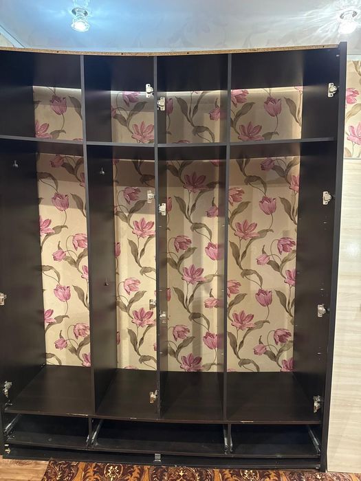 Продам шкаф купэ хтс