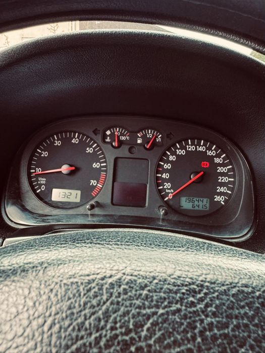 Volkswagen bora.