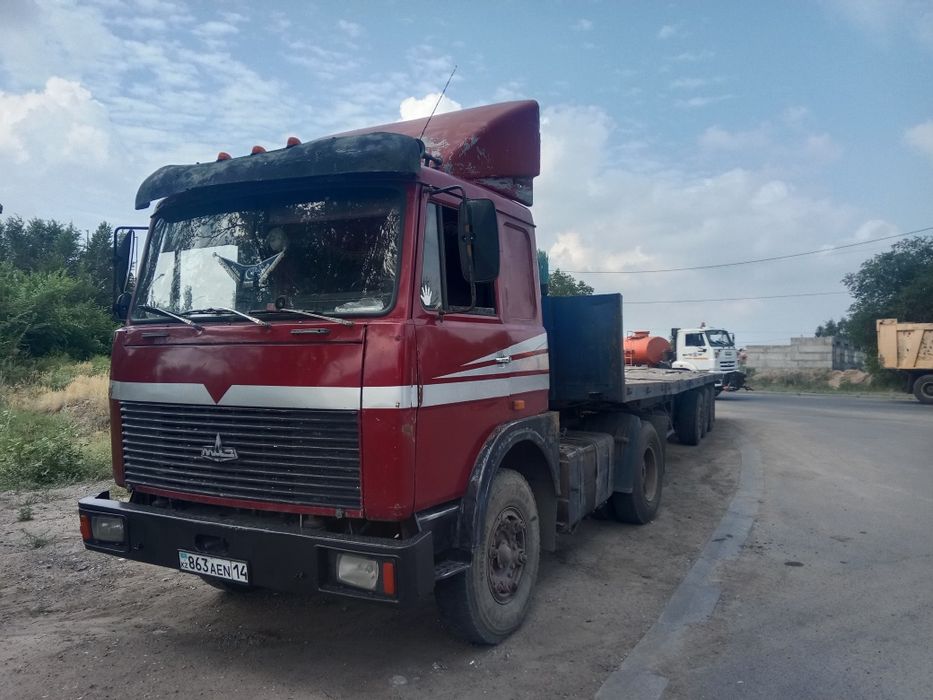 Продам Маз тягач с полуприцепом