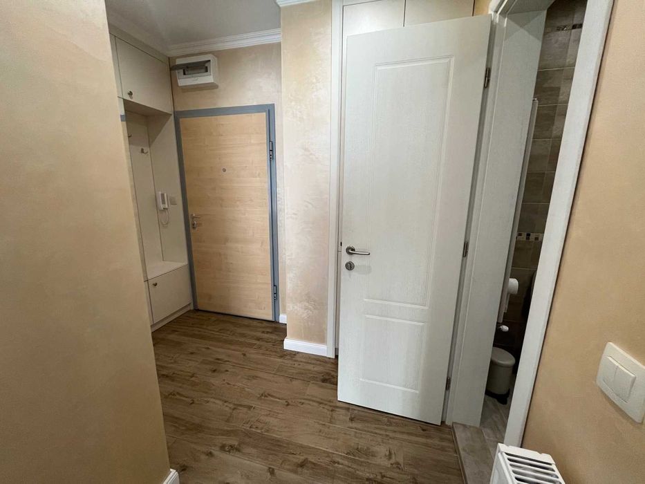 Дава се под наем Двустаен апартамент в София, Гоце Делчев - 62 кв.м за 510 € - Снимка #6