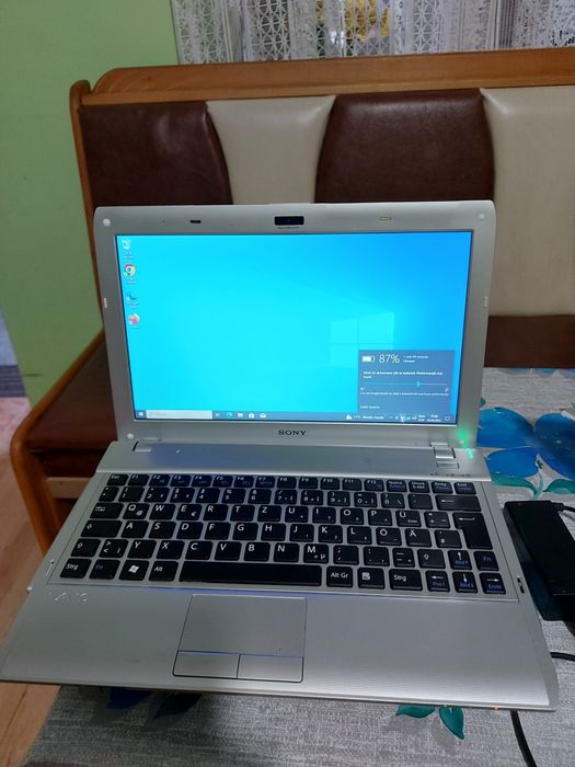 Laptop sony 250 de lei
