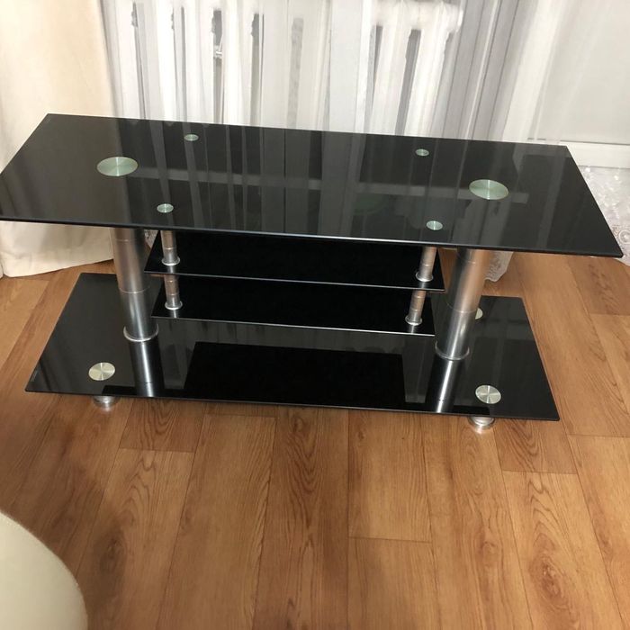 Тумбочка под Телевизор