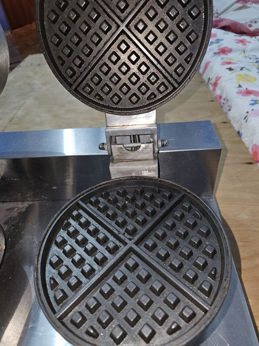 Вафильница профессиональная