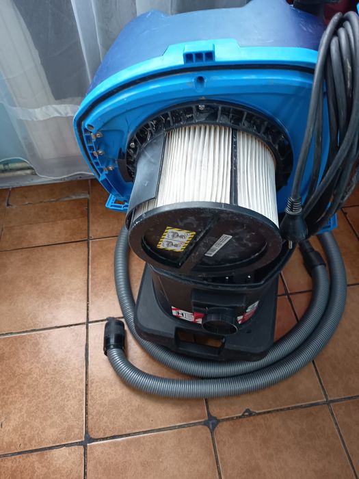 Aspirator profesional