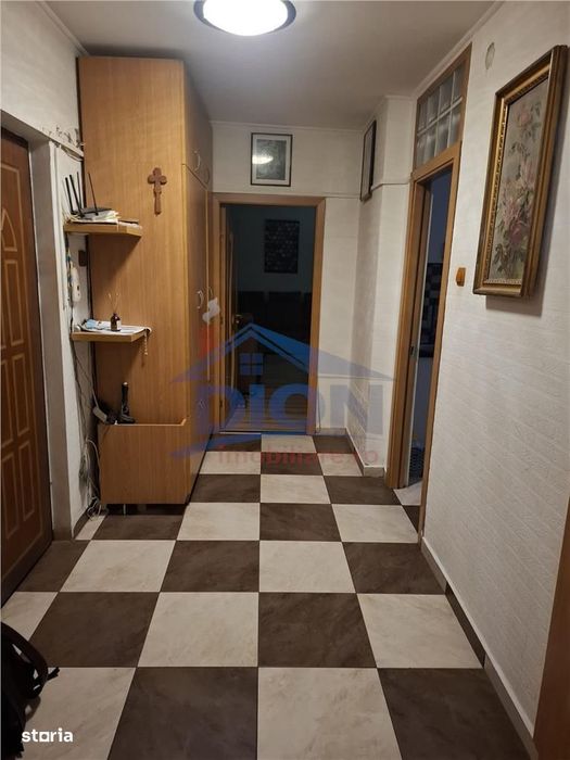 Decebal Turquoise  -  apartament 2 camere deosebit, cu parcare