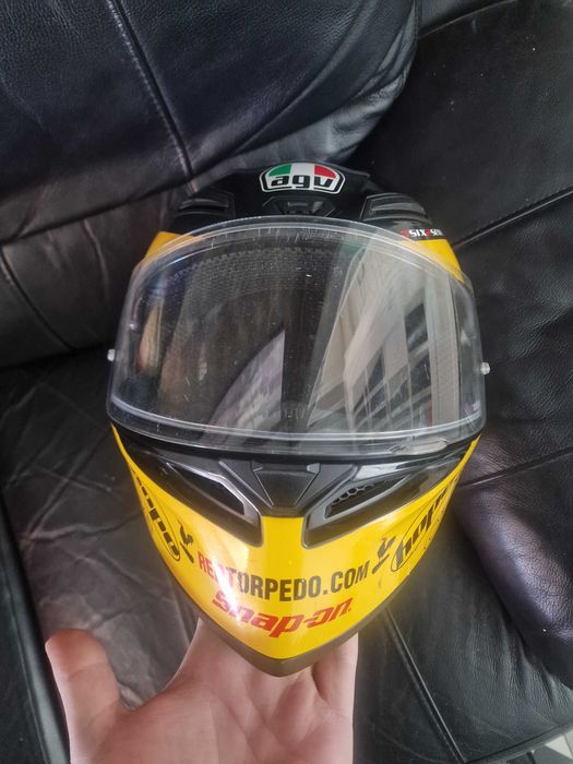 Каска AGV -размер S