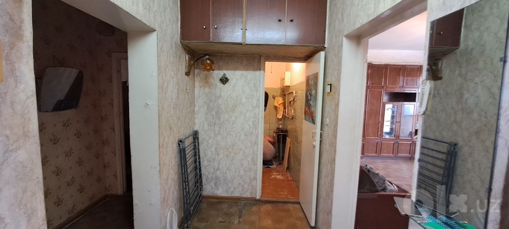 Продается 3 комн квартира