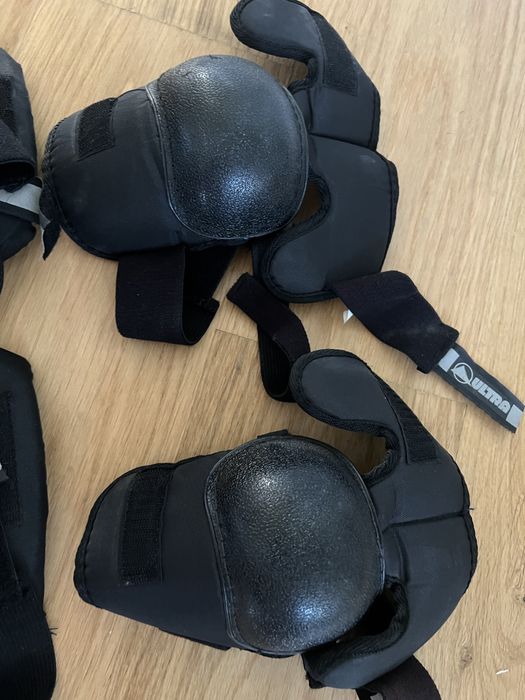 Детски протектори за лакти и колене