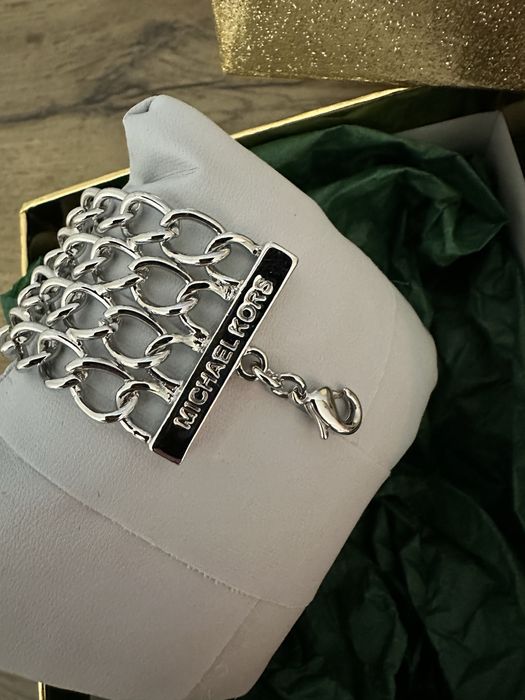 Гривна Michael Kors !Оригинална!