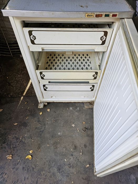 Морозильник Бирюса б/у