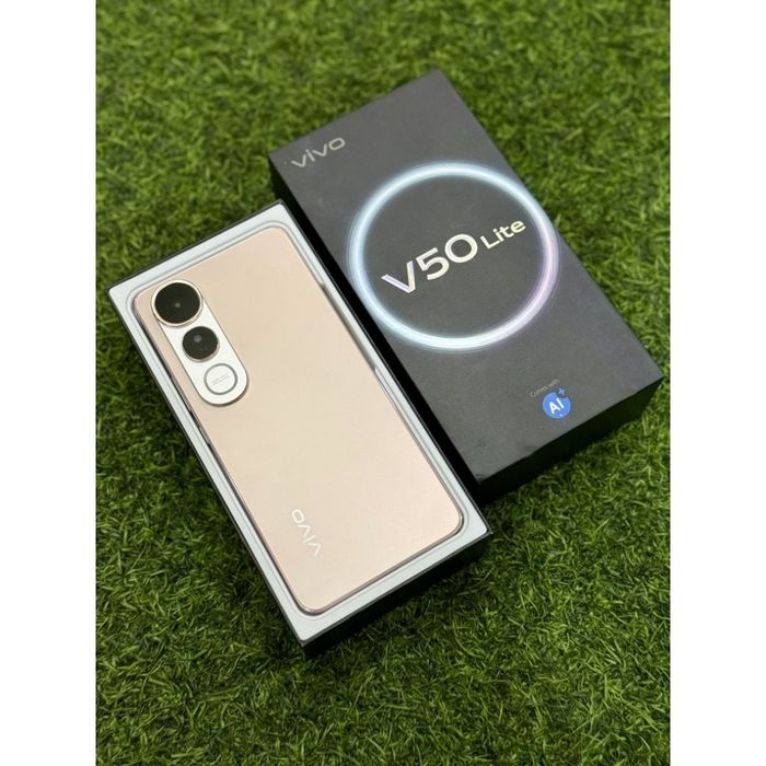 Обмен Vivo V50 Lite 8/128ГБ