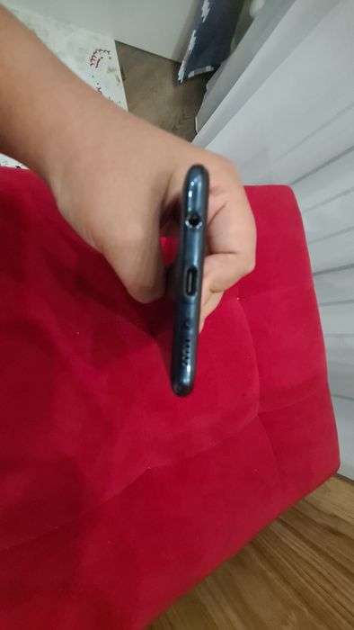 Продам телефон самсунг Galaxy A30s