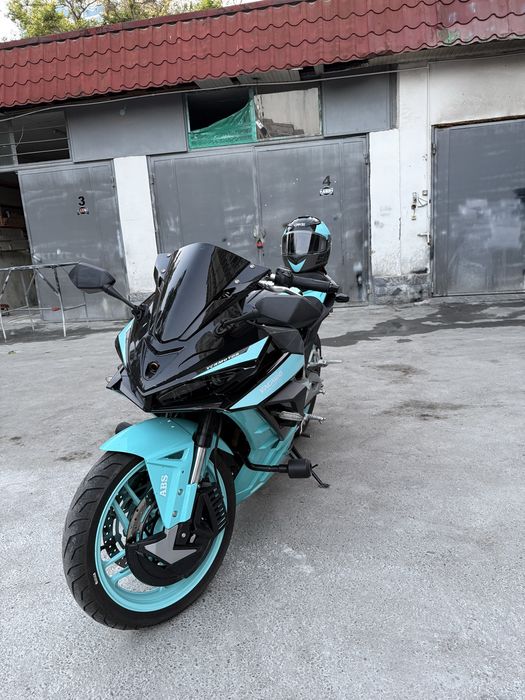 Мотоцикл BONVI 400cc