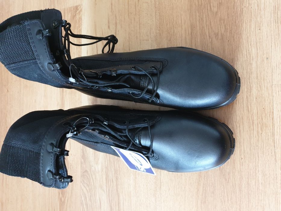 Vand bocanci Bates waterproof Vibram