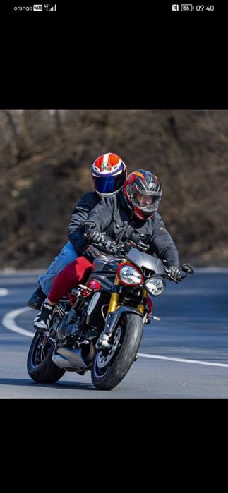 Vând Triumph Speed Triple 1050 R an fabricație 2016