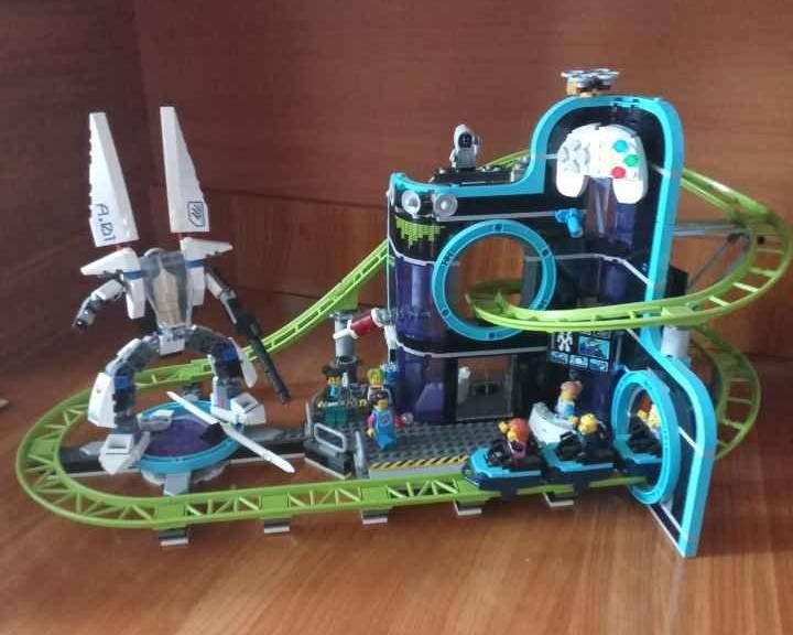 LEGO - caruselul