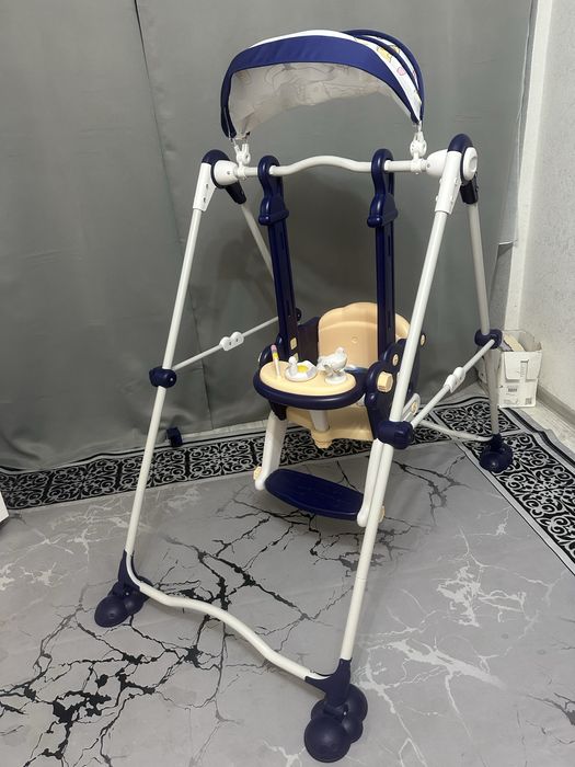 Продам детскую качелю