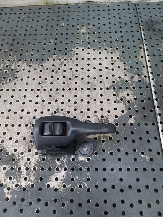 Maner interior usa stanga spate toyota verso r2 62318a1