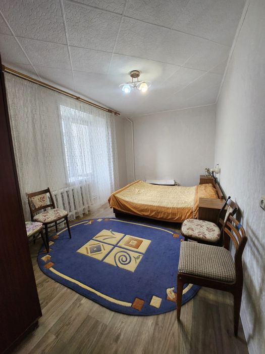 Продам 4 комн квартиру