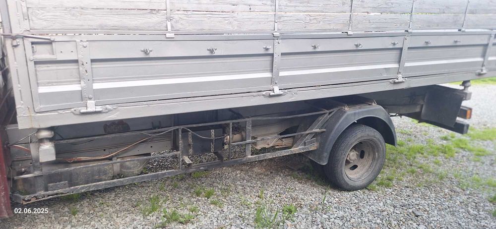 Lt46  basculabil  4600 kg