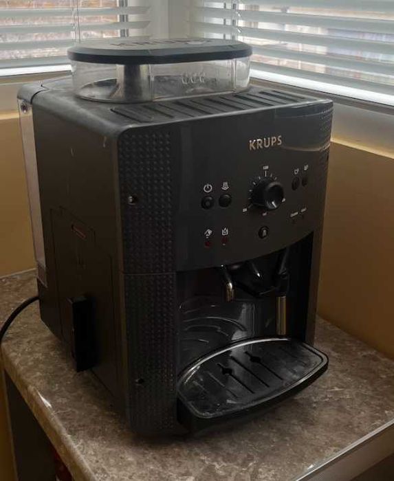 КАФЕ МАШИНА - Krupps еа81