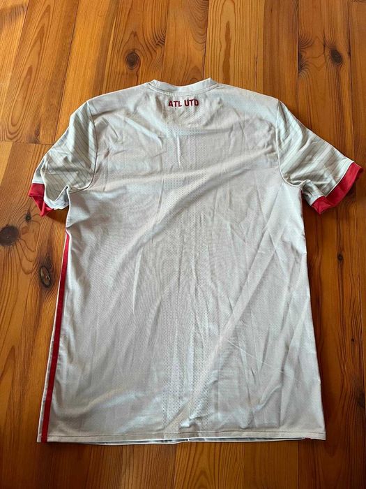 Tricouri fotbal noi MLS Adidas. D.C. United si Atlanta United