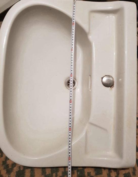 Vând chiuvetă mare