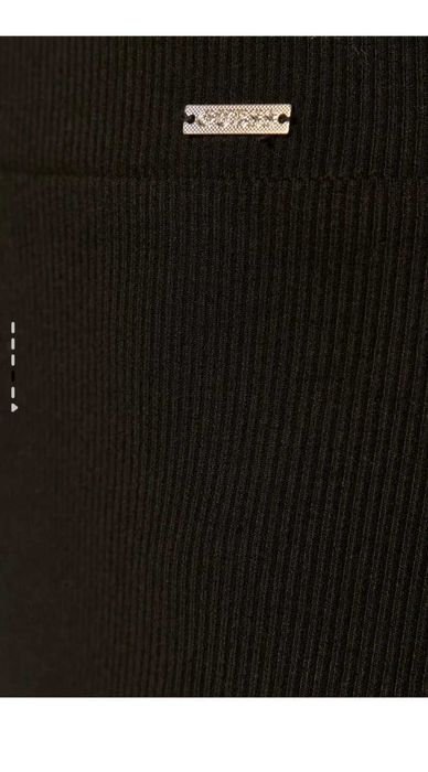 Черна пола Guess