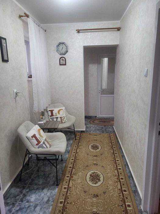 Apartament 3 camere, Rădăuți, lângă Liceul Hurmuzachi,  mobilat, utilat