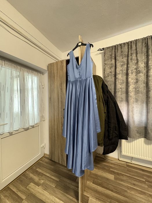Vâd rochie de evenimente