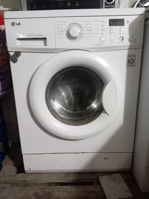 Продам Стиральную машину нужно поменять внутреннию резину